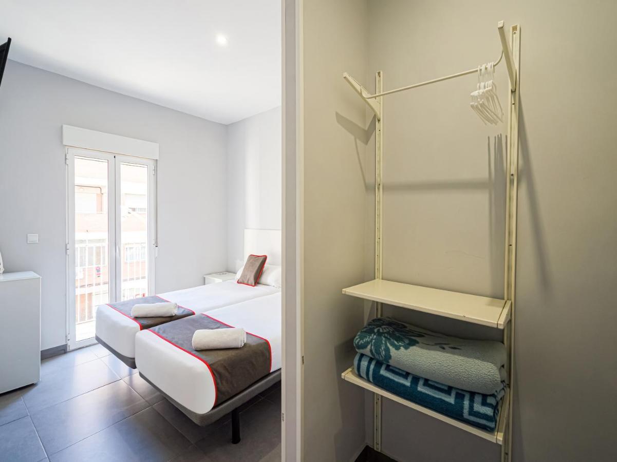 Hostal Jireh Alicante Eksteriør bilde