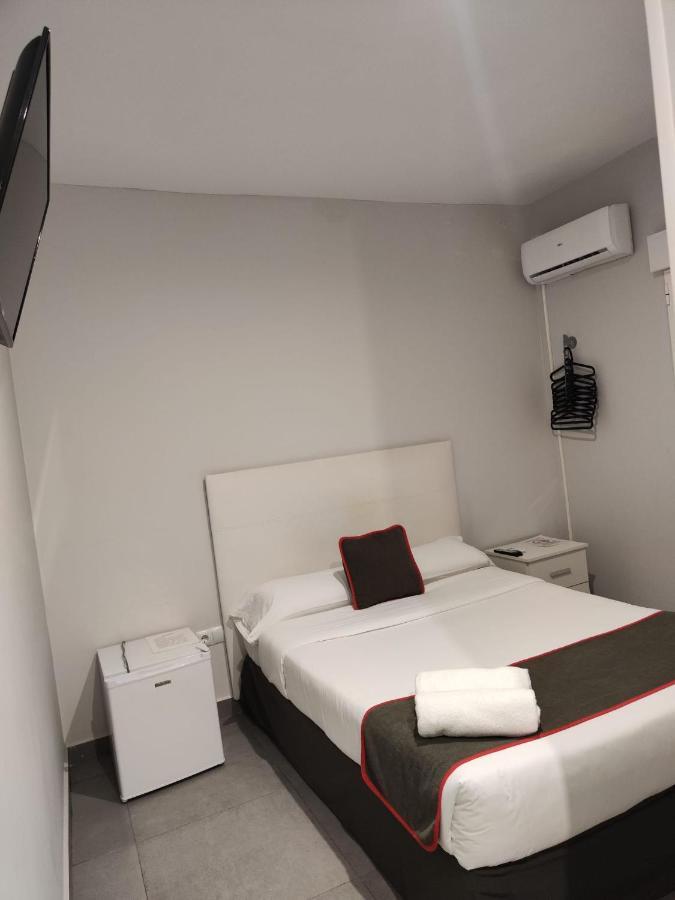 Hostal Jireh Alicante Eksteriør bilde
